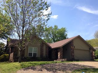 3210 S 54th St, Fort Smith, AR 72903