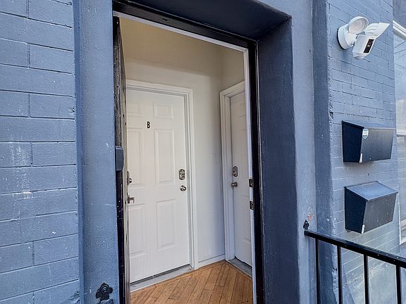 4th image of 1232 N 15th St #A