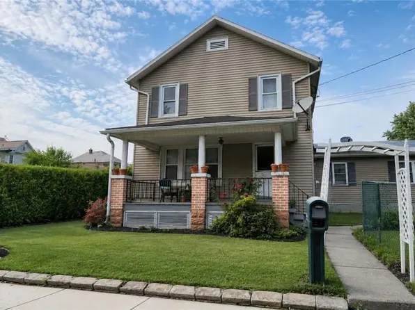 209 Oak St, Nazareth, PA 18064