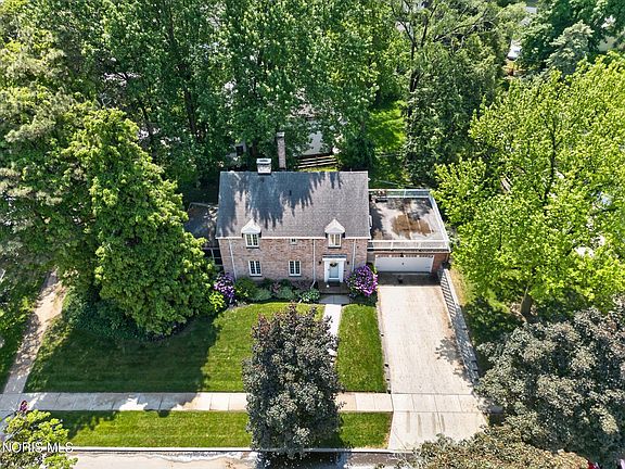 3rd image of 3405 Pelham Rd