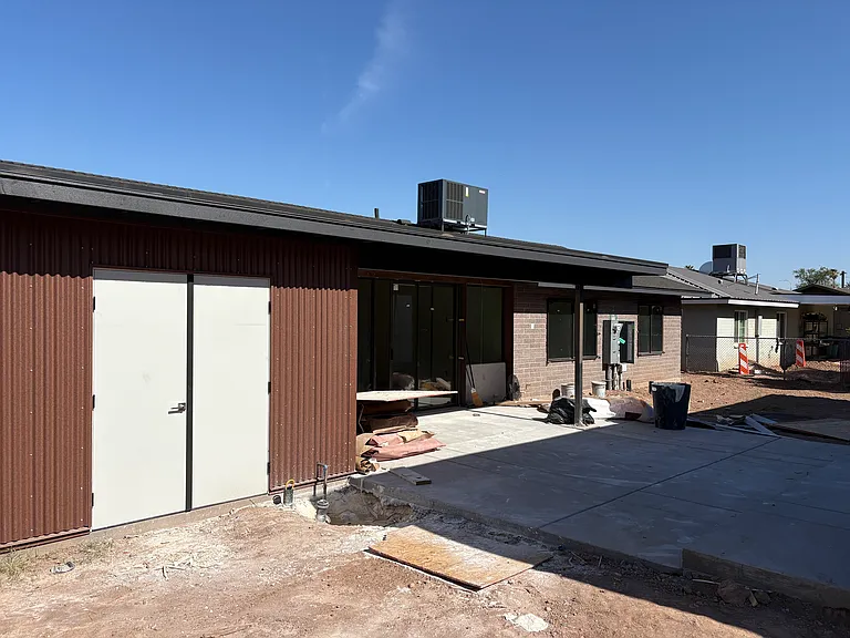 2025 S College Ave — Photo 15