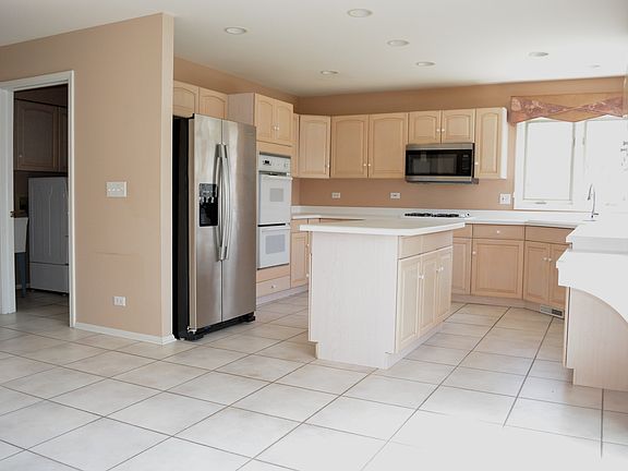4th image of 1240 N Jack Pine Ct