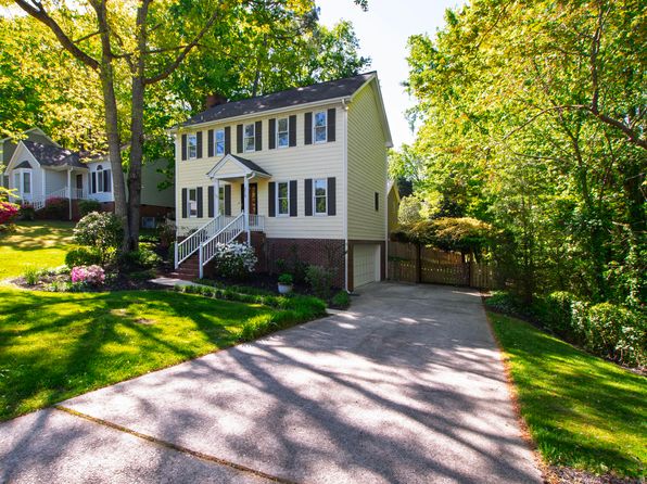213 Beechtree Dr, Cary, NC 27513