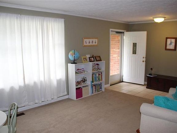 2nd image of 1428 Evalie Dr