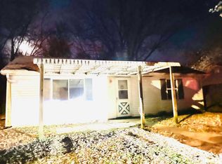 126 Florida Ave, Washington, IL 61571