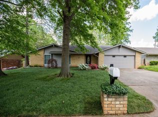 904 W Glenwood St, Broken Arrow, OK 74011