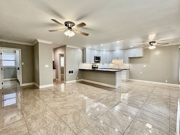 5th image of 325 Olive Ave APT 12