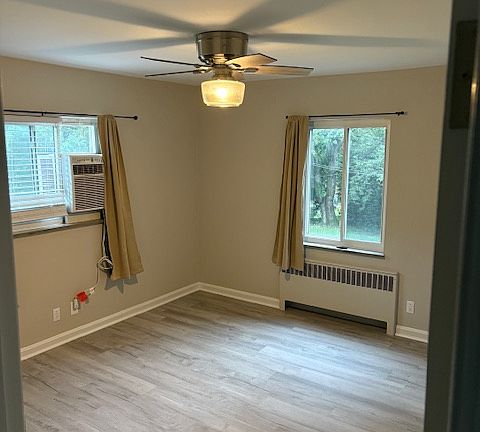 5th image of 1605 Saint Anthony Dr #1605