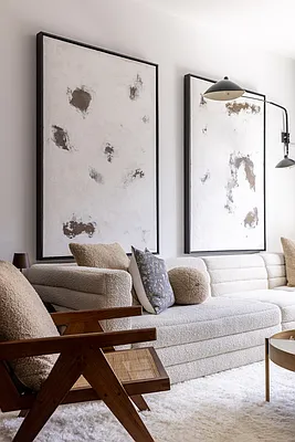 Sold by Compass | media 2