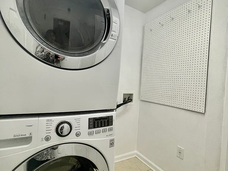 820 Lantern Way #101 — Photo 16