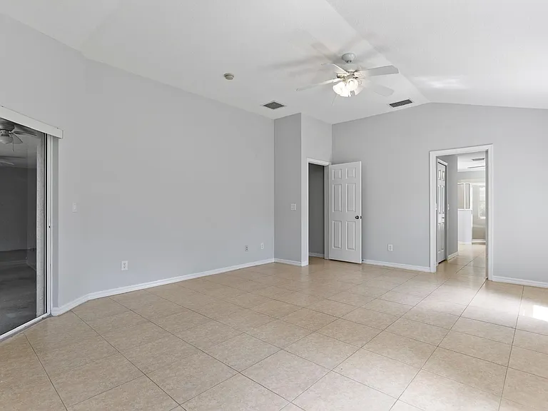 483 S Key Lime Sq SW — Photo 18