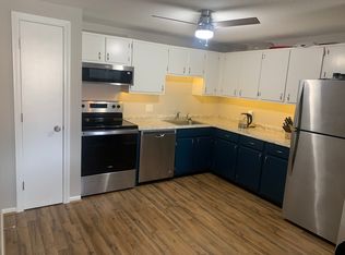 806 White Cedar Blvd, Portsmouth, NH 03801