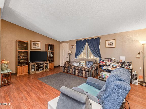 3rd image of 219 S 377TH Avenue