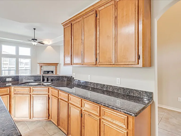 5810 Aava — Photo 22