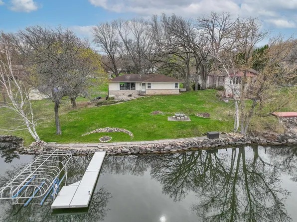 N7525 East Lakeshore DRIVE, Whitewater, WI 53190