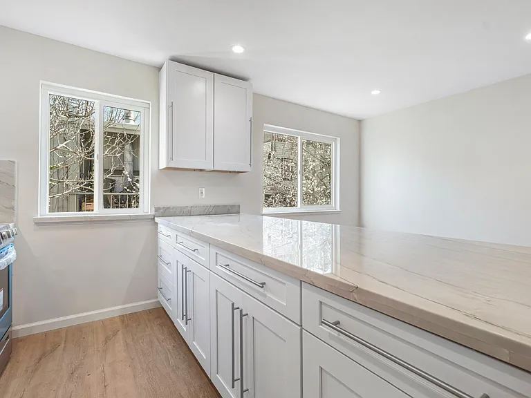 155 Pearl St #308 — Photo 12