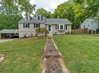 1204 Aladdin Rd, Lookout Mountain, GA 30750