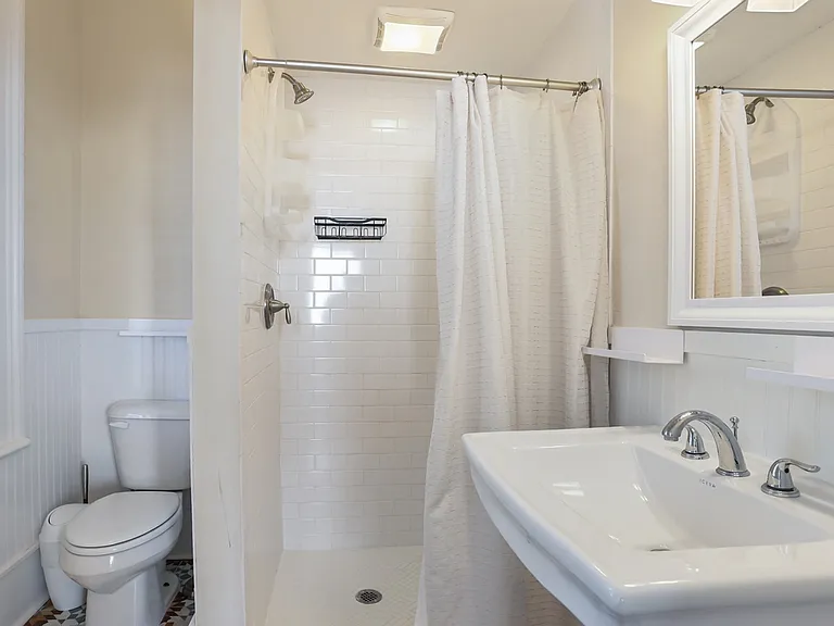 303 W Park Ave #D — Photo 29