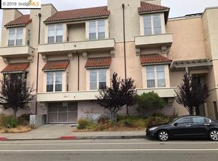 426 27th St APT 202B, Oakland, CA 94612
