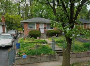 117 Harbor Rd, Port Washington, NY 11050