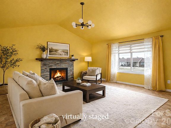 5th image of 4820 Wordsworth Cir