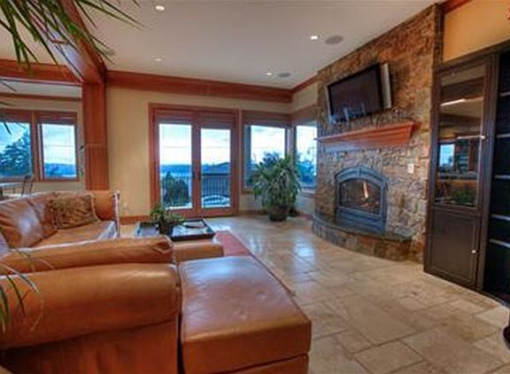 The main floor was designed to take full advantage of the view.