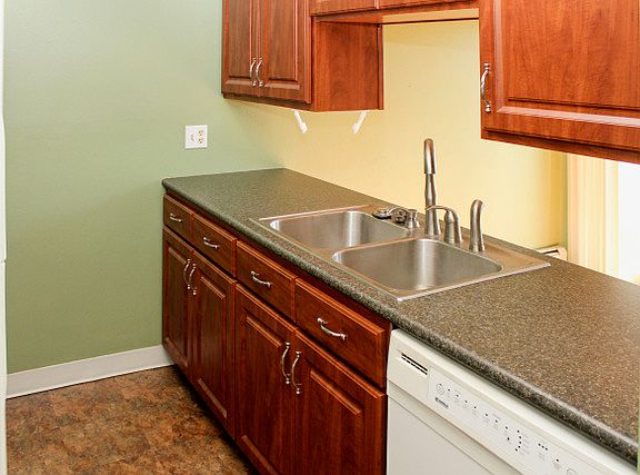 5th image of 3431 Stover St APT E533