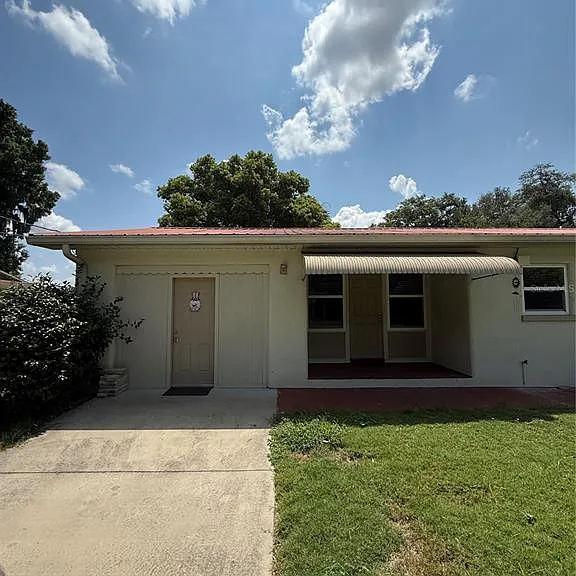 11213 SE 53rd Ct — Photo 1
