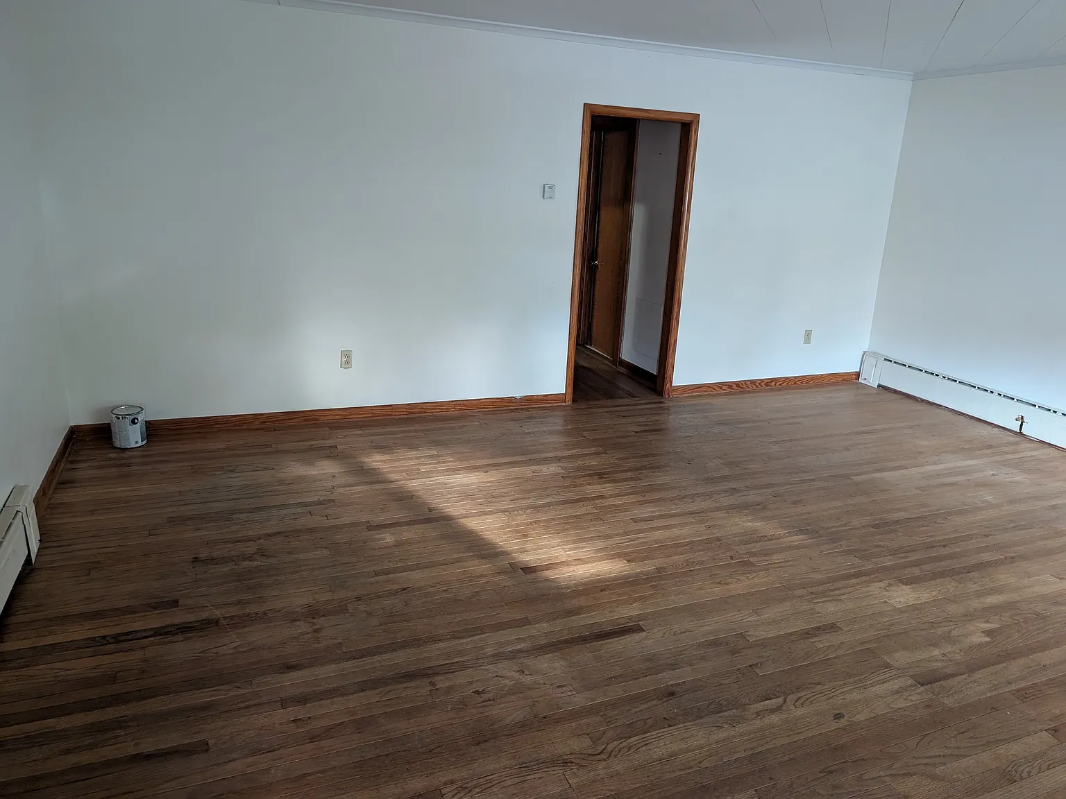 310 N Everett Ave — Photo 4