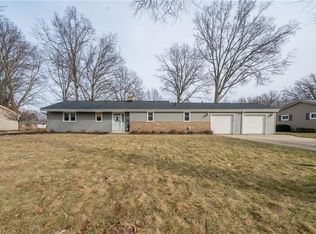 189 Crestwood Dr, Avon Lake, OH 44012