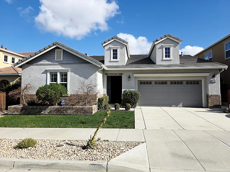2488 Remy Cantos Dr — Photo 84