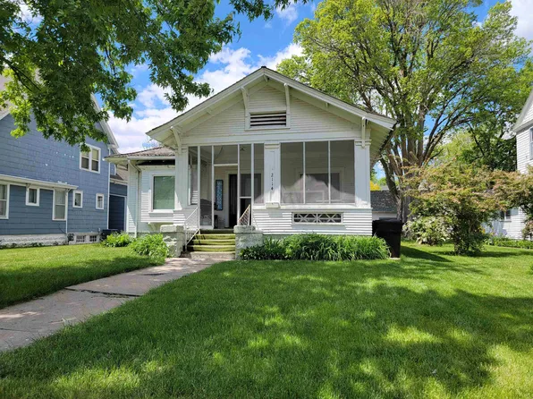 2114 4th Ave, Kearney, NE 68845