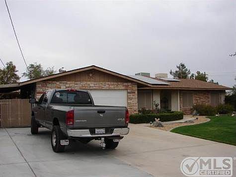 2nd image of 17960 Catalpa St