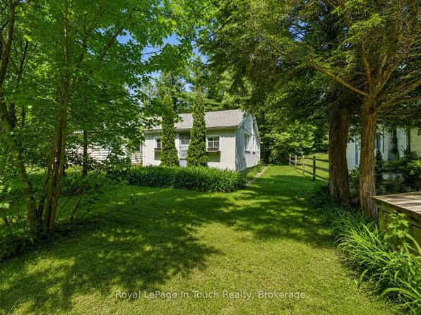 85 Tiny Beaches Rd S, Tiny, ON L0L 2J0