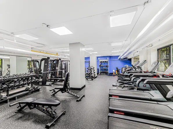 2 Fordham Hill Oval image 23 of 33