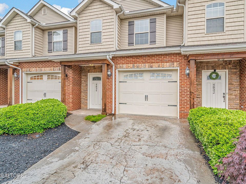 1st image of 4834 Fountain View Way