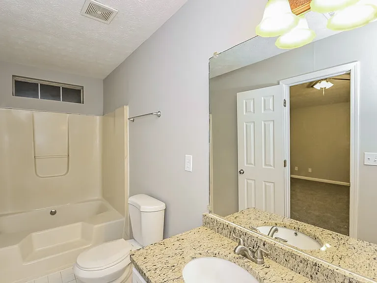 758 Kilkenny Cir — Photo 15