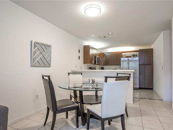 3rd image of 71 Emerald Woods Dr APT F5