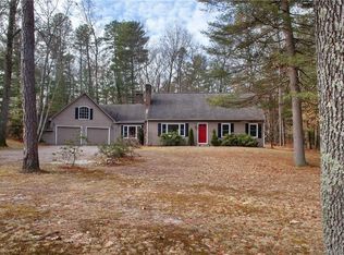 3 Eric Dr, Granby, CT 06035