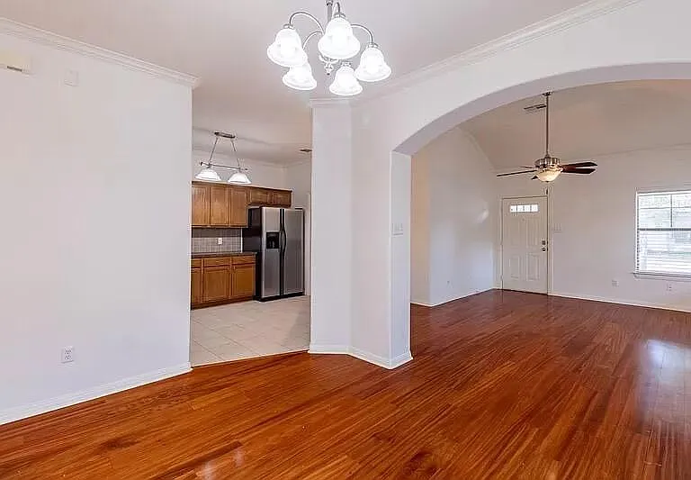 dining into kitchen
