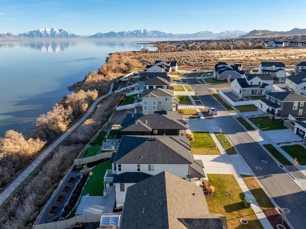 2944 S Greenhead Dr, Saratoga Springs, UT 84045