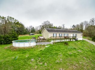 16 Cardinal Ln, Gordonsville, TN 38563