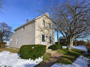 45 Clearview Ave, Portsmouth, RI 02871