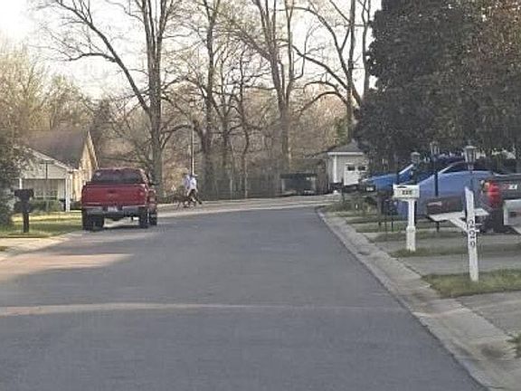 4th image of 234 Willow Point Cir