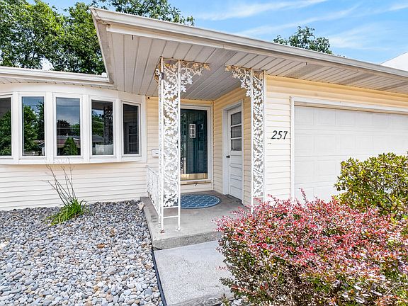 5th image of 257 Wagon Wheel Ln