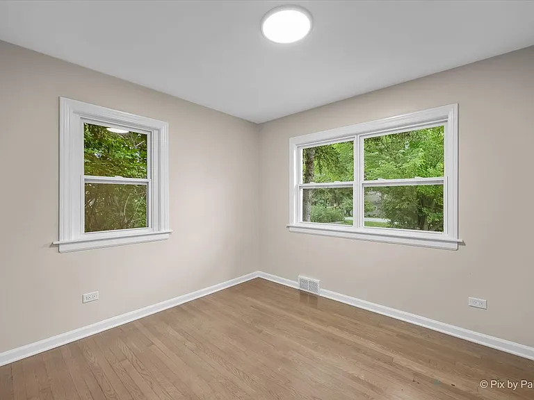 23776 N Overhill Dr — Photo 11