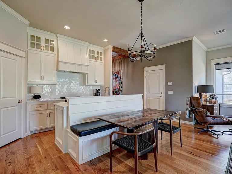 3217 Clock Tower Cir — Photo 16