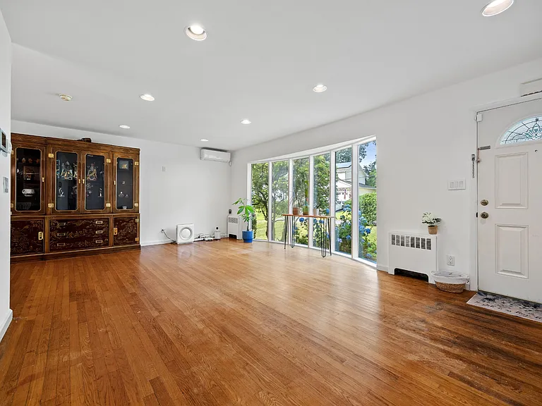 21 Joyce Rd — Photo 31