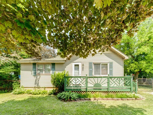 4734 Louks Rd, Kimball, MI 48074