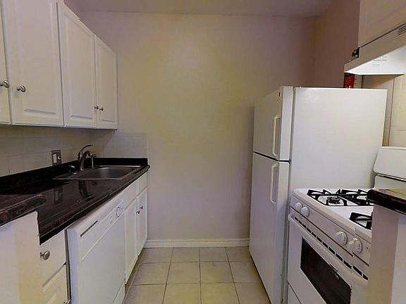 5th image of 4115 Douglas Ave #A1